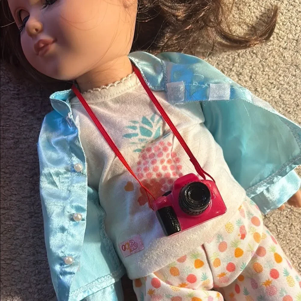 OG Doll with carrying case backpack 🎒 and Colorful Outfit